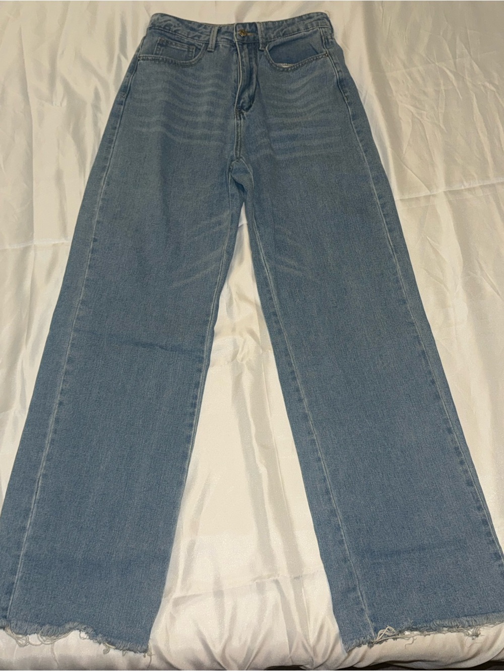 SHEIN Women's Boyfriend Jeans in Light Blue Wash 🩵